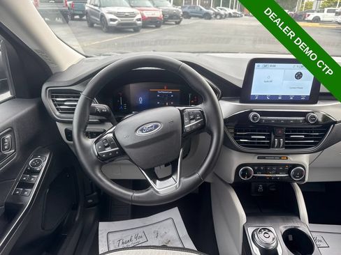 Used 2024 Ford Escape Active AWD/4WD image 17