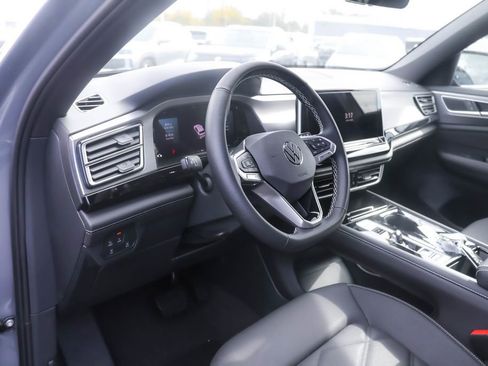 New 2026 Volkswagen Atlas Cross Sport SE image 21