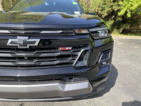 Used 2024 Chevrolet Colorado Z71 w/ Z71 Convenience Package 2 image 14