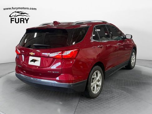 Used 2018 Chevrolet Equinox Premier AWD/4WD image 3