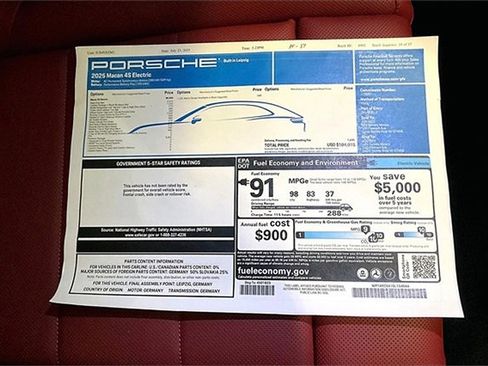 New 2025 Porsche Macan 4S Electric image 38