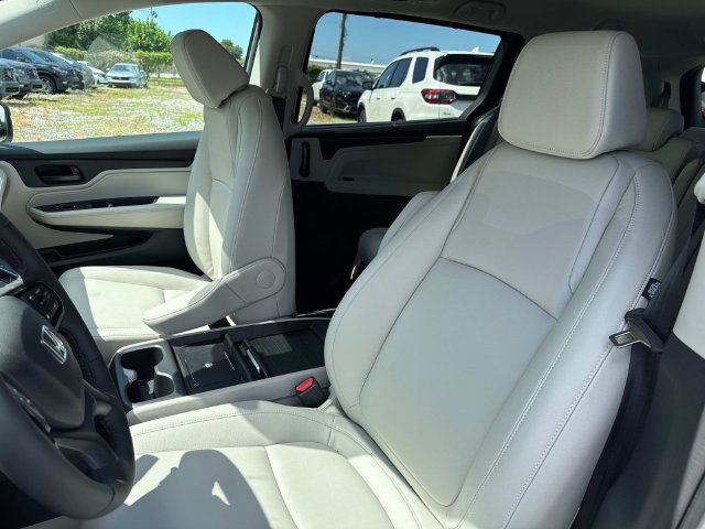 New 2026 Honda Odyssey EX-L image 7