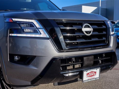 Used 2023 Nissan Armada SL w/ Midnight Edition Package image 3