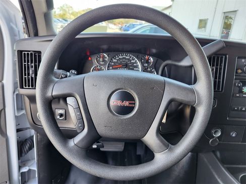 Used 2023 GMC Savana 2500 w/ Driver Convenience Package image 18