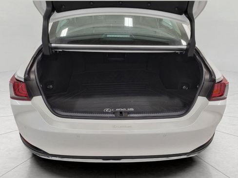 Used 2023 Lexus ES 250 w/ Premium Package AWD/4WD image 45