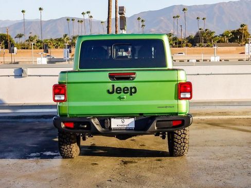 New 2025 Jeep Gladiator Sport image 8