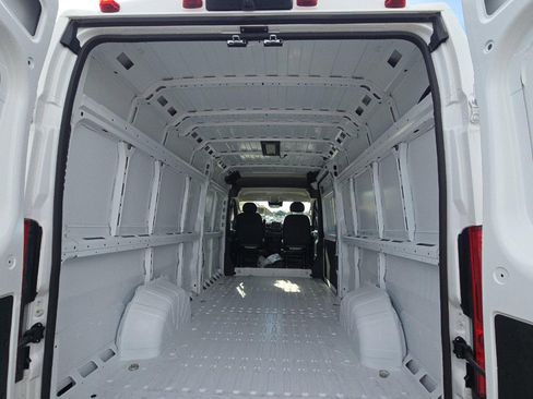 Used 2025 RAM ProMaster 3500 w/ Quick Order Package 22G SLT image 10