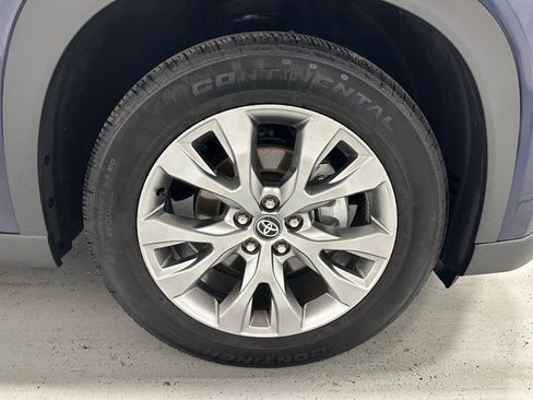 Used 2025 Toyota Grand Highlander AWD image 66