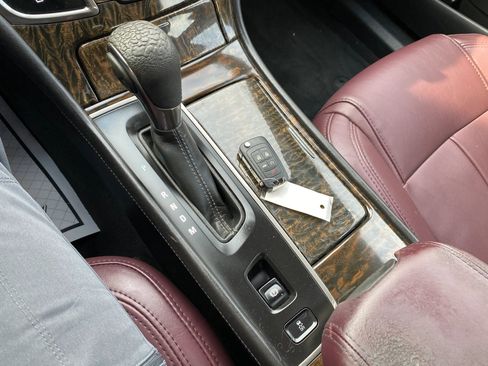 Used 2015 Buick LaCrosse Leather w/ Experience Buick Package image 20