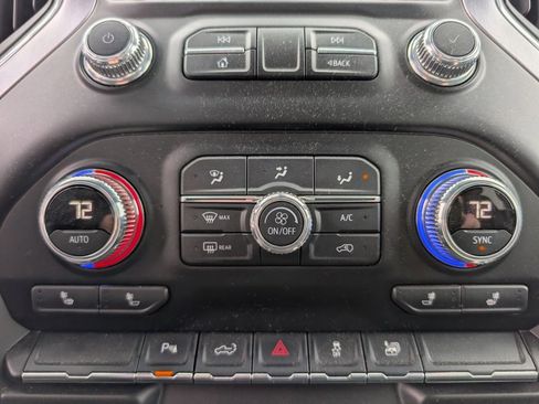 Used 2020 GMC Sierra 2500 SLE w/ SLE Value Package; image 16