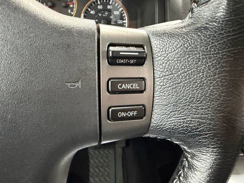 Used 2012 Nissan Armada Platinum image 17