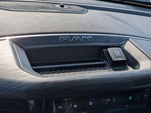 Used 2024 RAM 1500 Laramie AWD/4WD image 60