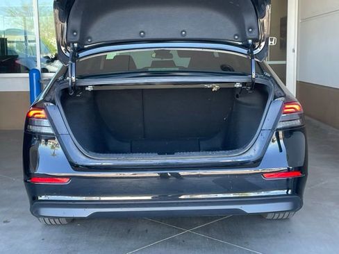 Certified 2023 Honda Accord EX image 17