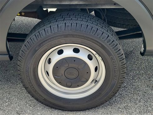 Used 2023 Ford Transit 250 Low Roof image 12