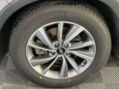 Used 2020 Hyundai Santa Fe SEL w/ Convenience Package image 11