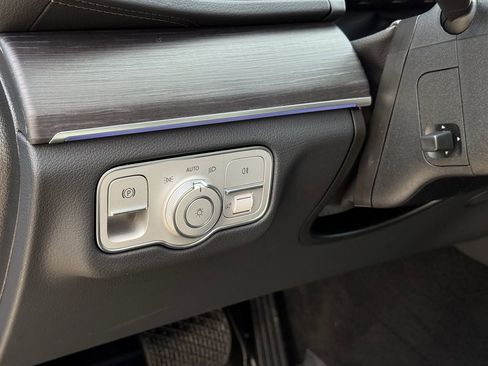 New 2026 Mercedes-Benz GLE 350 4MATIC image 16