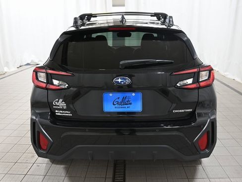 Certified 2024 Subaru Crosstrek 2.5i Limited w/ Crosstrek Mirror Package image 11