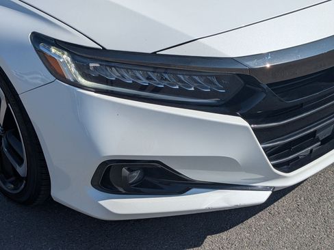 Used 2022 Honda Accord Sport image 11