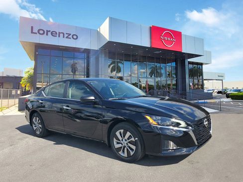 New 2025 Nissan Altima 2.5 S image 3