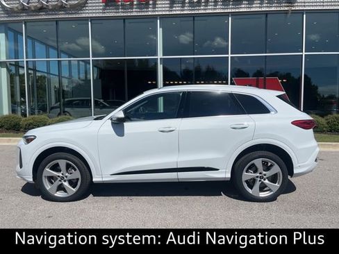 New 2025 Audi Q5 Premium Plus image 3