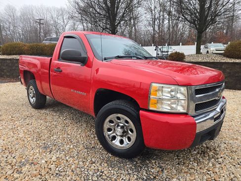 Used 2011 Chevrolet Silverado 1500 W/T w/ LS Package RWD image 27