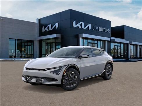 New 2026 Kia EV6 Light RWD image 1
