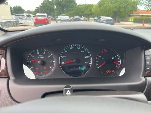 Used 2013 Chevrolet Impala LT FWD image 28
