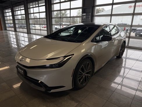 Used 2024 Toyota Prius Limited w/ Limited Premium Package image 2