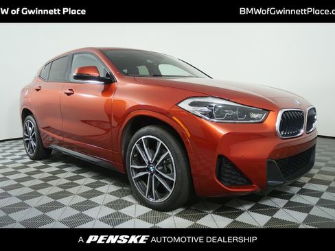 Certified 2023 BMW X2 sDrive28i w/ M Sport Package image 1