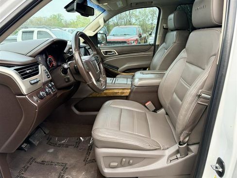 Used 2016 GMC Yukon XL Denali w/ Open Road Package AWD/4WD image 34