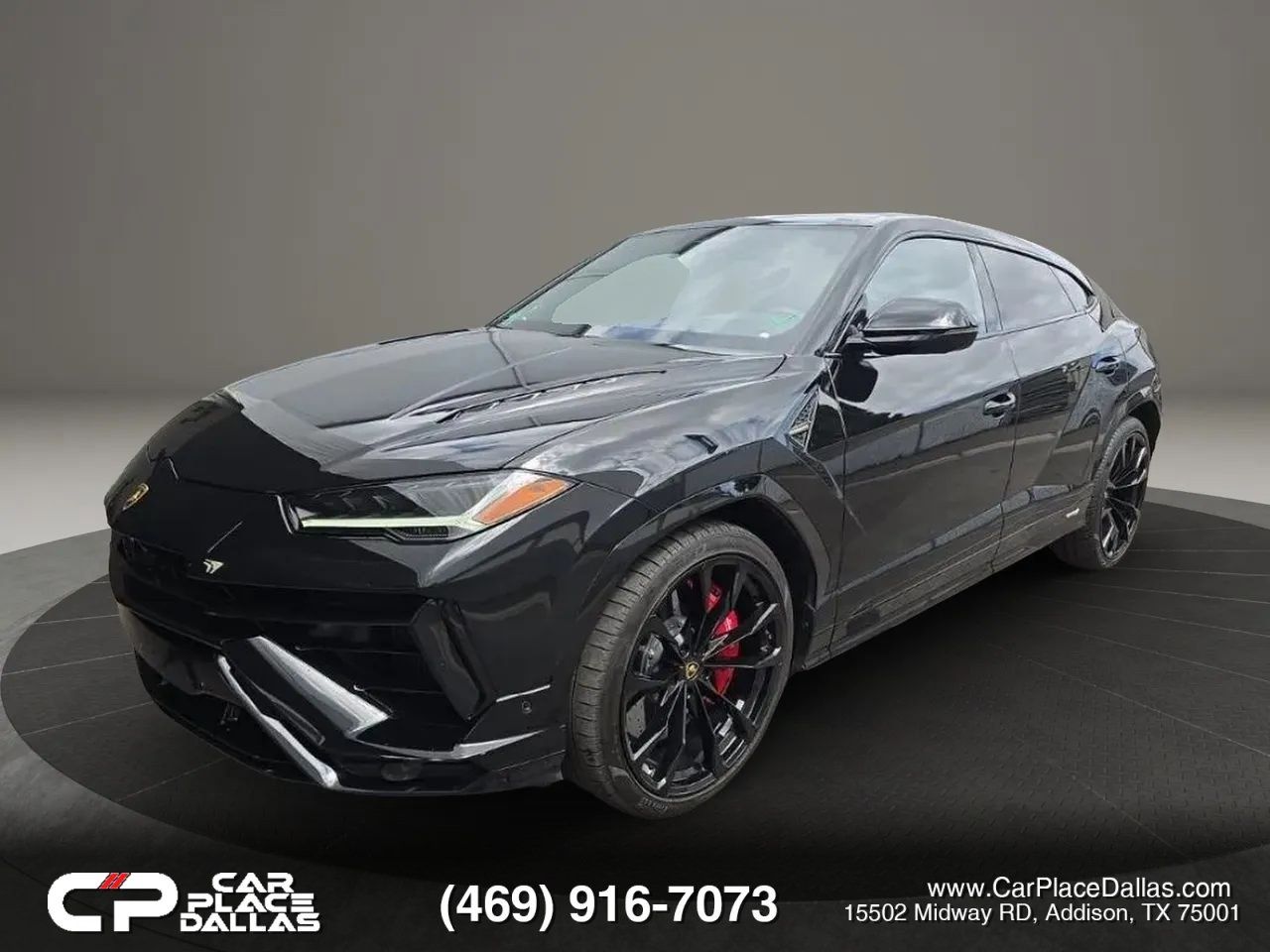 Used 2024 Lamborghini Urus S AWD/4WD image 2