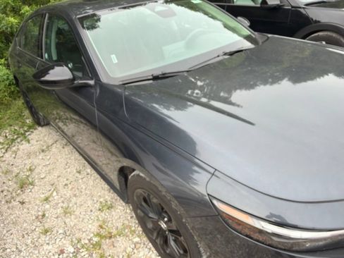 Used 2025 Honda Accord SE image 3