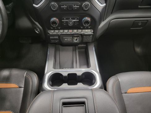 Used 2021 GMC Sierra 1500 AT4 w/ AT4 Preferred Package image 13
