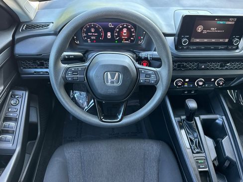 Used 2023 Honda Accord LX image 27