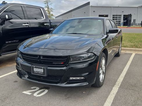 Used 2023 Dodge Charger SXT w/ Cold Weather Package image 1