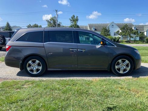 Used 2013 Honda Odyssey Touring image 6
