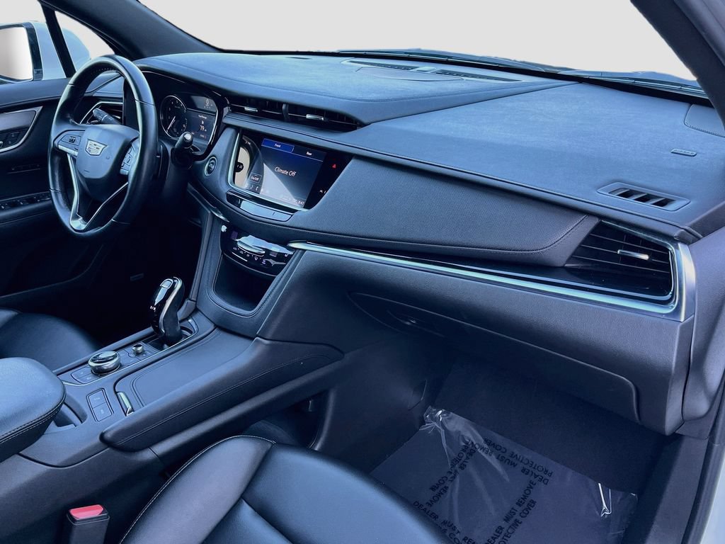 Used 2022 Cadillac XT6 Luxury FWD image 35