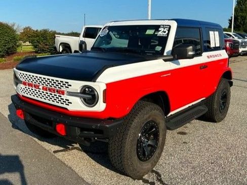 Used 2025 Ford Bronco Stroppe Edition AWD/4WD image 1