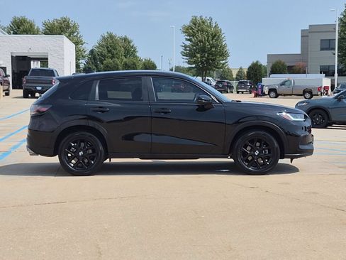 Used 2024 Honda HR-V Sport image 5