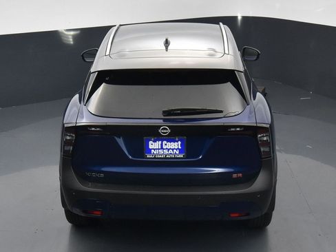 Certified 2025 Nissan Kicks SR image 35