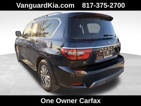 Used 2023 Nissan Armada SL w/ Captain's Chairs Package image 2