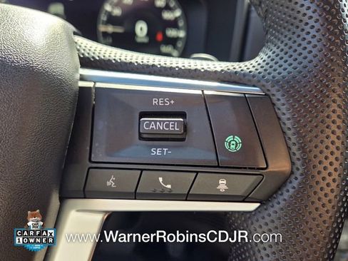 Used 2023 Mitsubishi Outlander SEL image 28