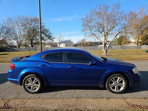 Used 2012 Dodge Avenger SXT w/ Rallye Appearance Group image 6