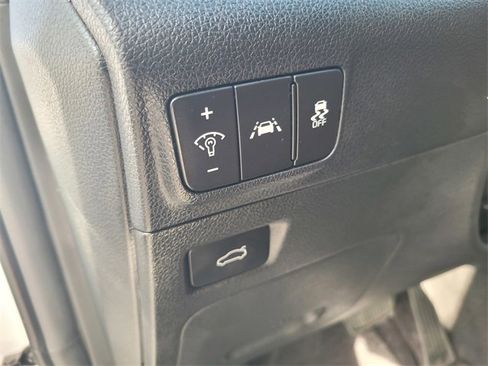 Used 2024 Kia K5 GT-Line w/ GT-Line Premium Package image 19