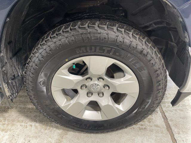 Used 2022 RAM 1500 Big Horn AWD/4WD image 11