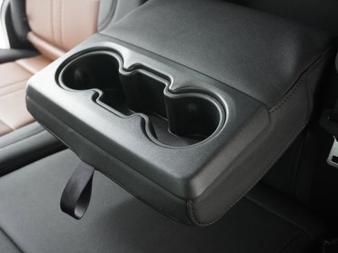 New 2026 Chevrolet Silverado 1500 High Country w/ High Country Premium Package AWD/4WD image 38