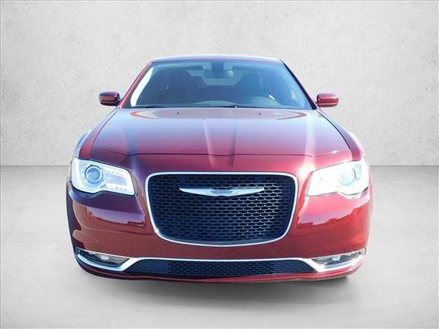 Used 2021 Chrysler 300 Touring w/ Driver Convenience Group RWD image 4