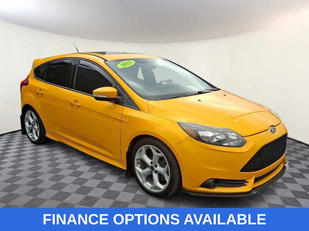 Used 2013 Ford Focus ST FWD image 1