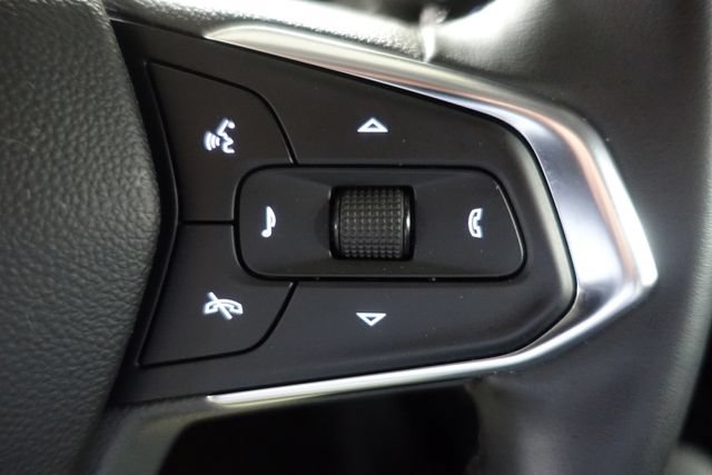 Used 2025 Chevrolet Trax LT w/ Driver Confidence Package FWD image 14
