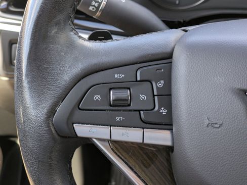 Used 2020 Cadillac XT6 Premium Luxury w/ Platinum Package image 23